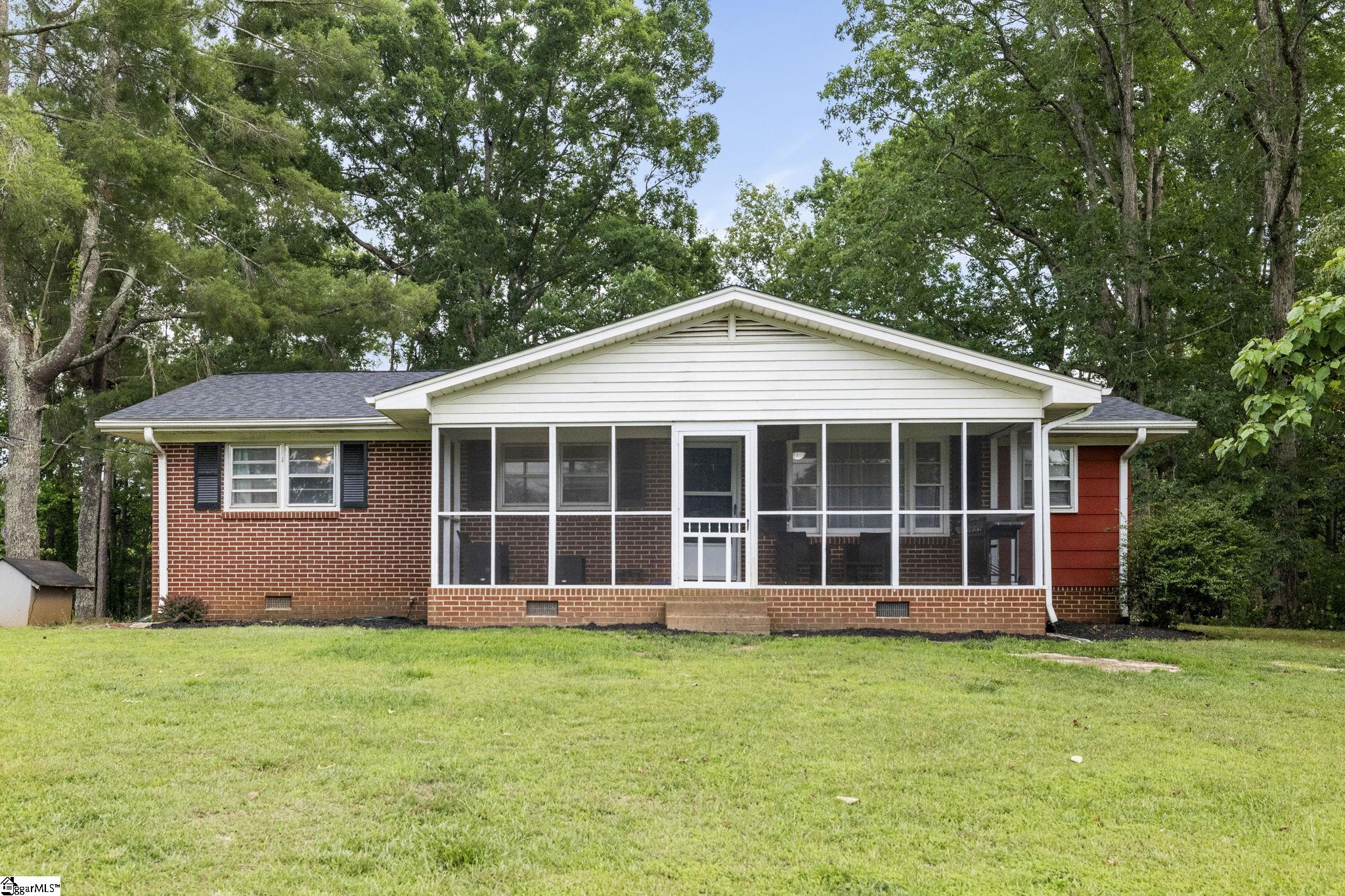 4195 South Blue Ridge Drive Greer, SC 29651 - Photo 1 of 37