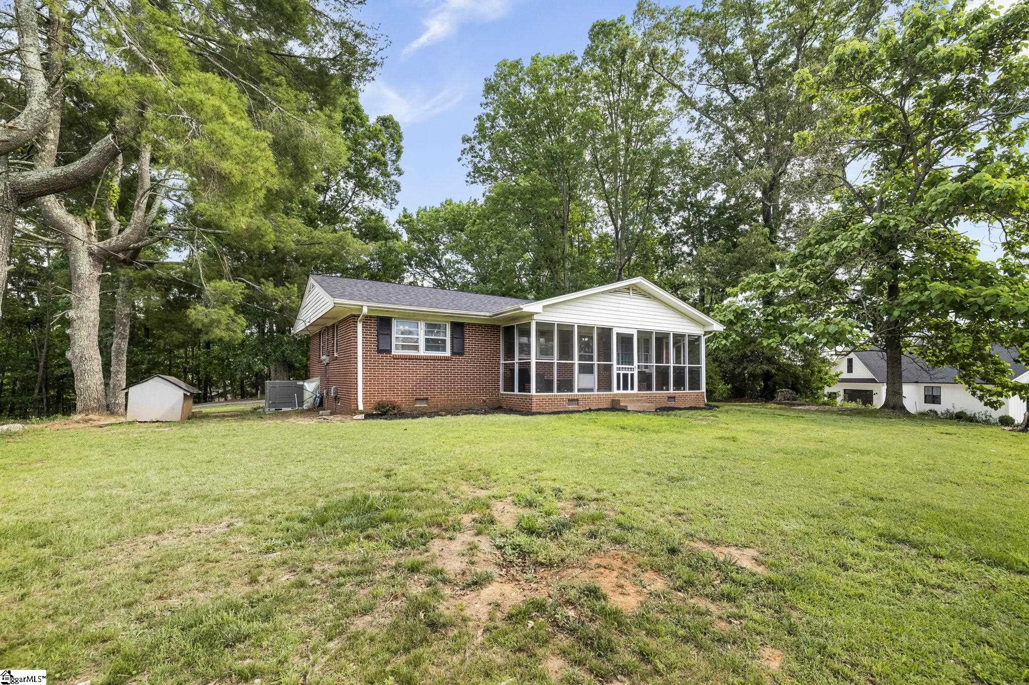 4195 South Blue Ridge Drive Greer, SC 29651 - Photo 2 of 37
