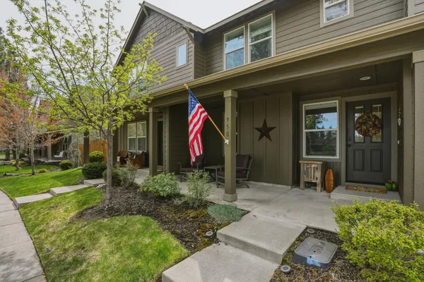 $529,000 | 950 North Hindeman Street, Sisters, OR 97759