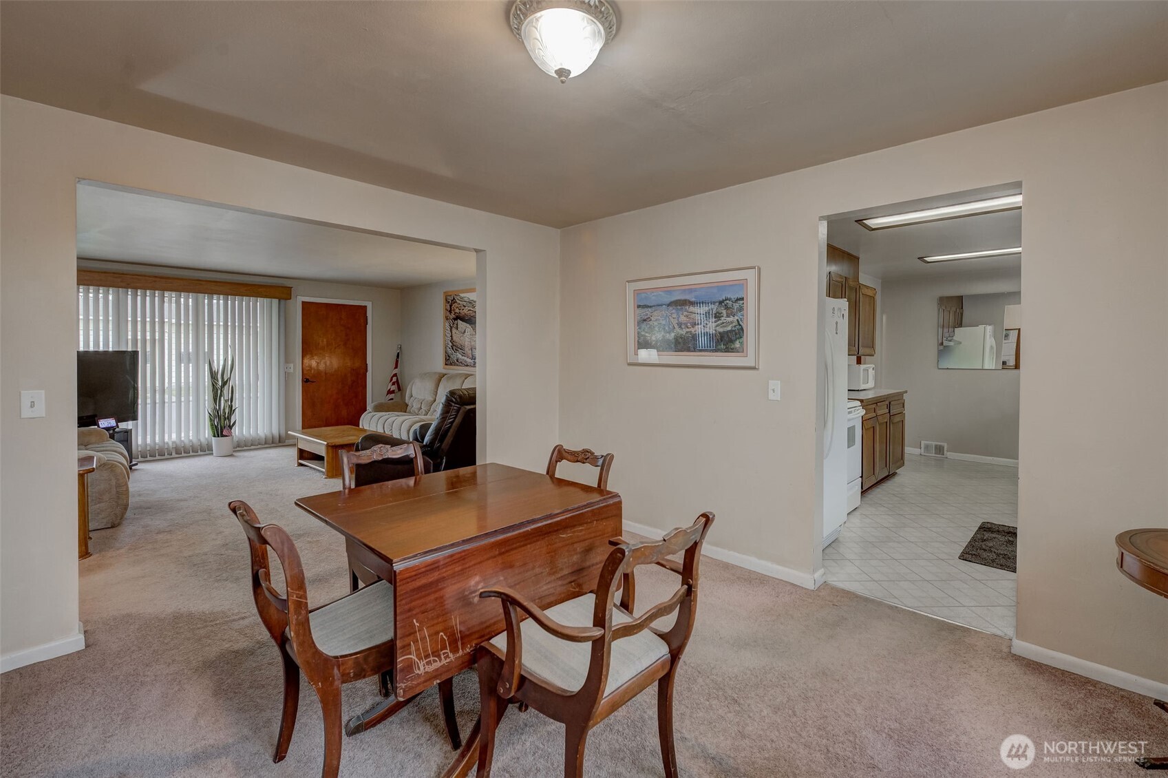 1026 Lindy Street Wenatchee, WA 98801 - Photo 13 of 39