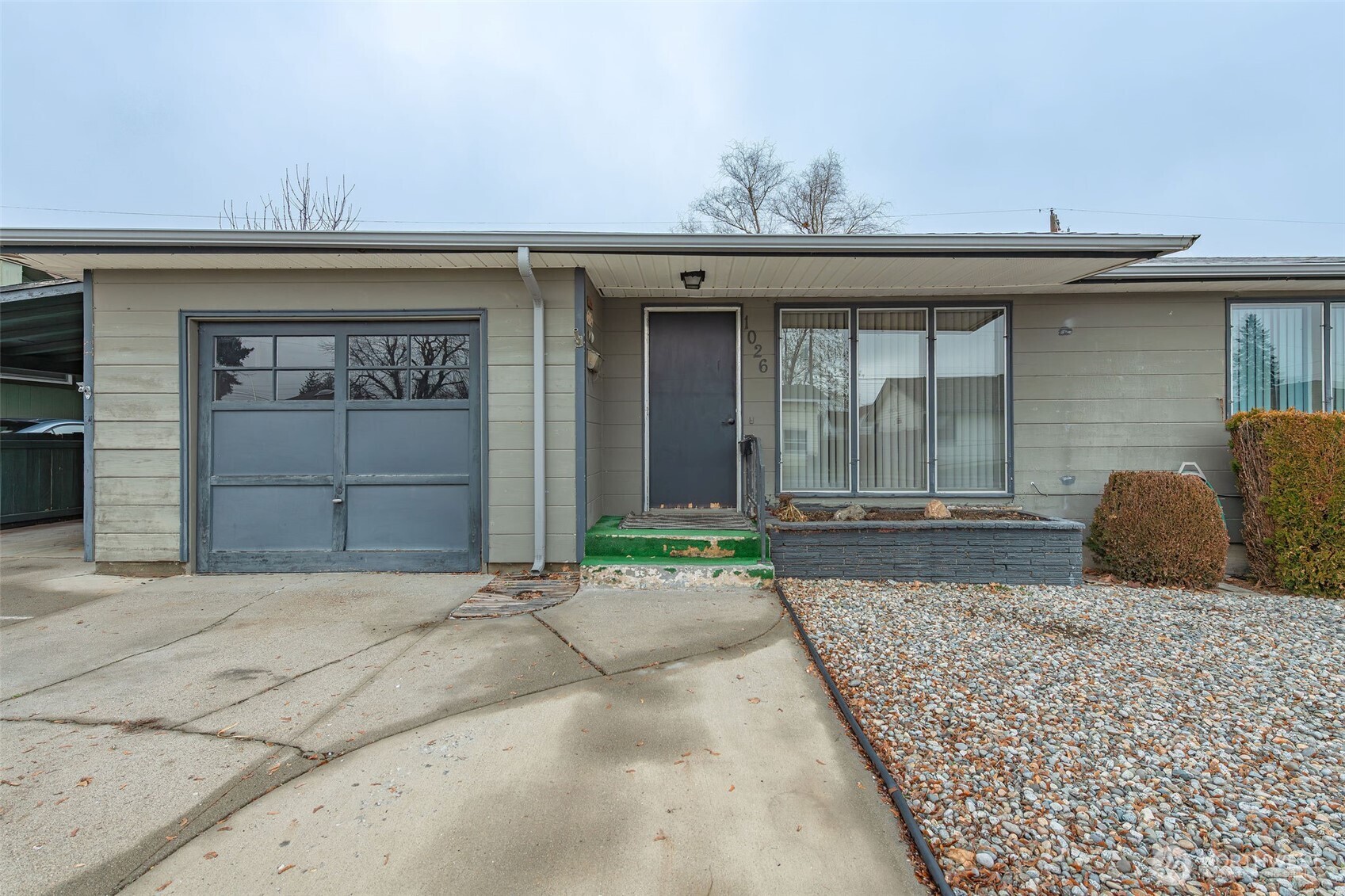 1026 Lindy Street Wenatchee, WA 98801 - Photo 7 of 39