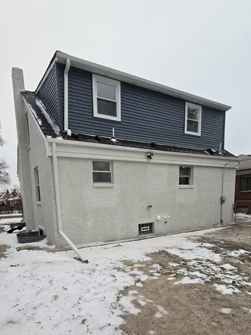 $250,000 | 2100 West 2nd Avenue, Gary, IN 46404