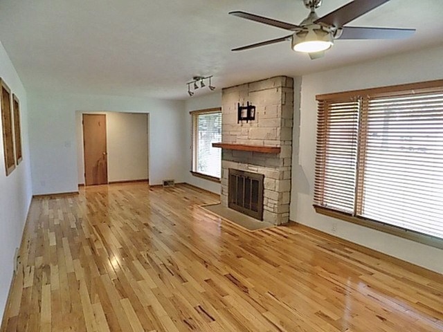 2707 Everette Road Ottawa, IL 61350 - Photo 3 of 11