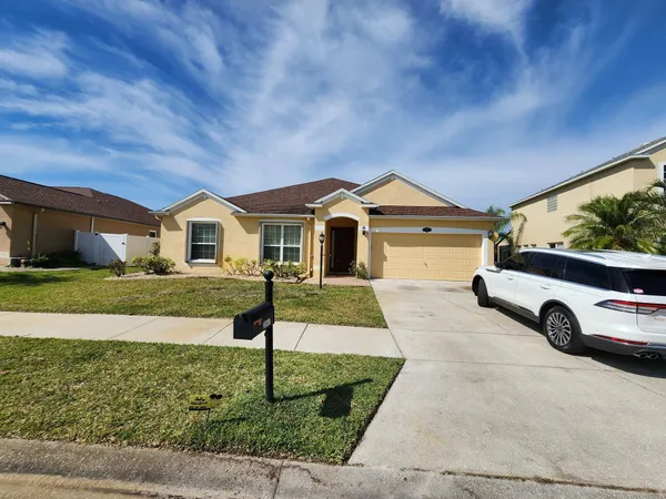 $3,400 | 3941 Orchard Drive, Melbourne, FL 32940