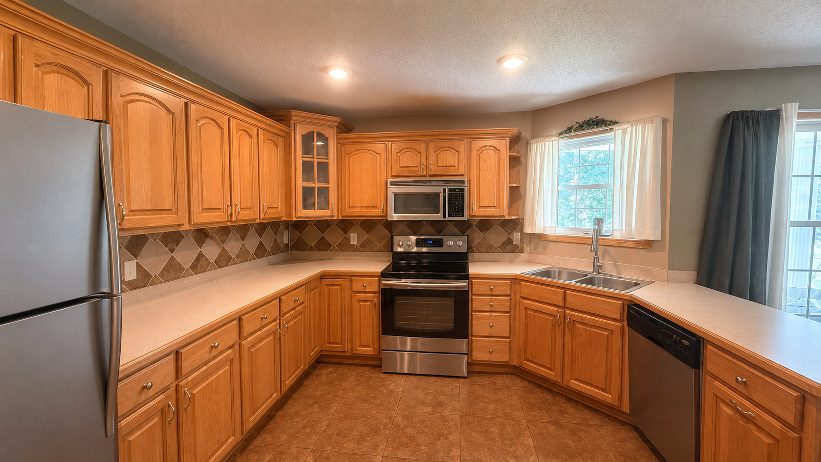 18205 Irvington Road Centralia, IL 62801 - Photo 4 of 20 Gallery Image 4