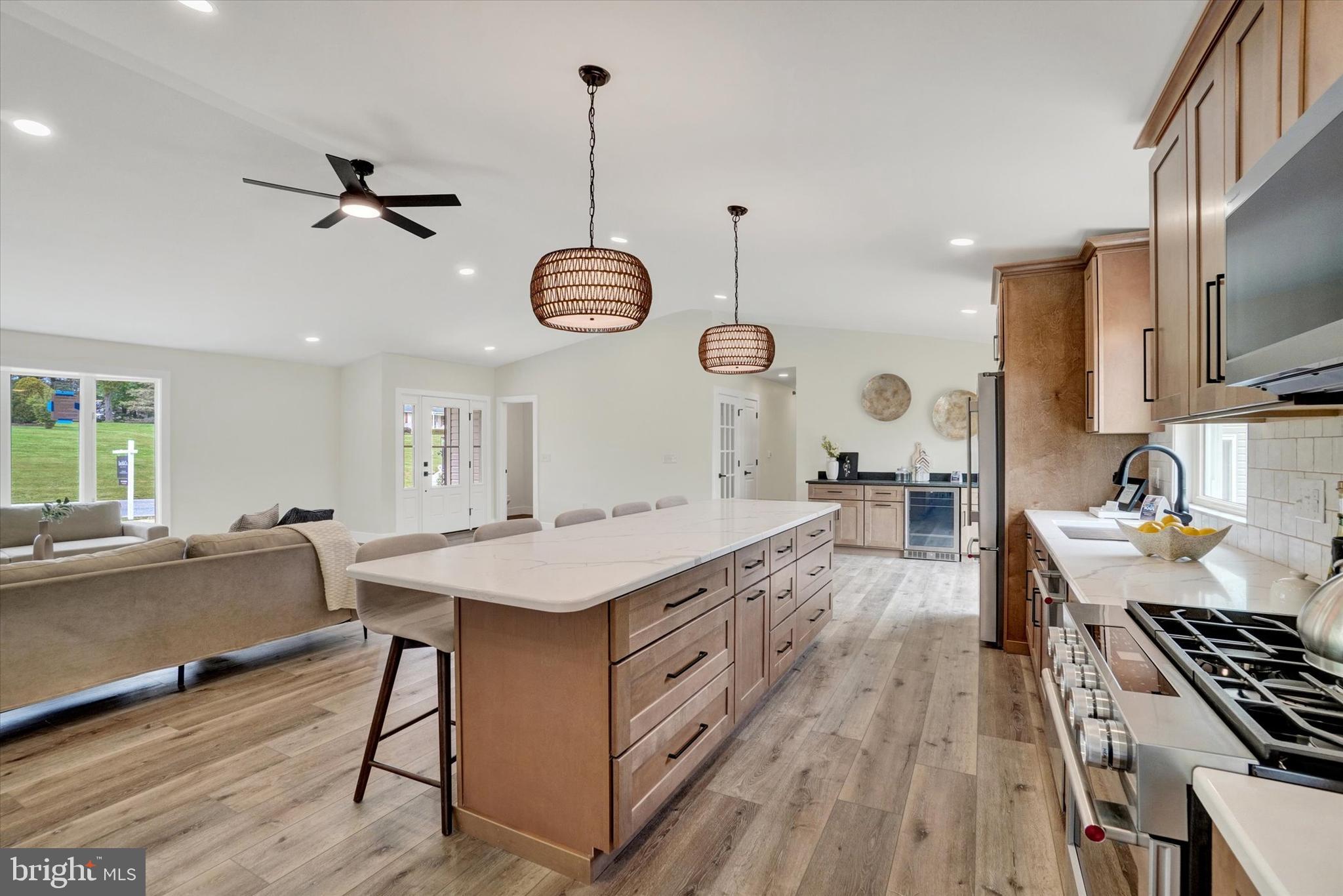 879 Graffius Road York, PA 17404 - Photo 7 of 46