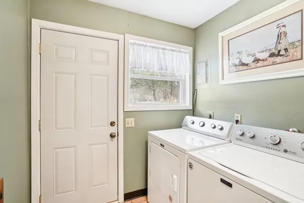 $399,900 | W10892 County Road V, Lodi, WI 53555