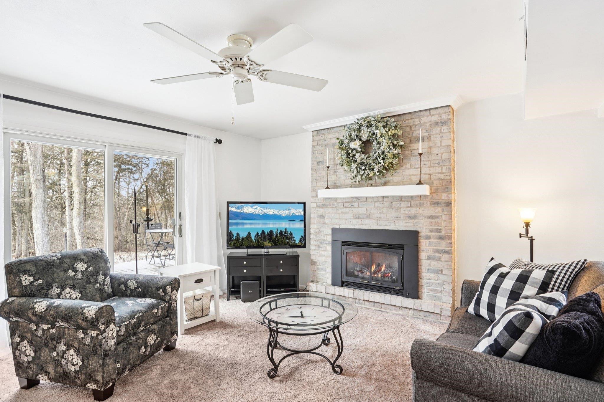 W10892 County Road V Lodi, WI 53555 - Photo 6 of 60