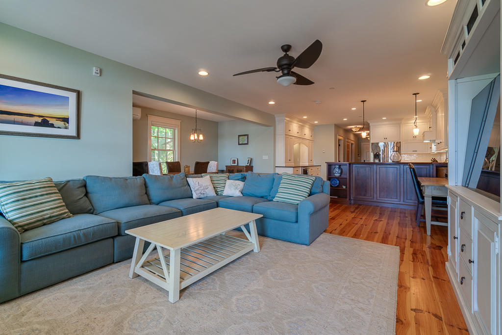75 Main Street, Unit 2 Newcastle, ME 04553 - Photo 20 of 36 (31)_The Standard, Apt. #2, Newcastle, M