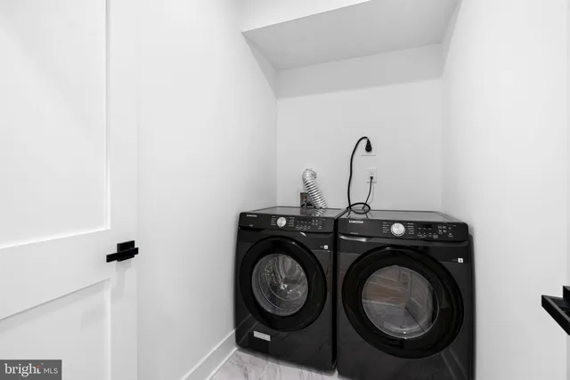 a view of washer and dryer