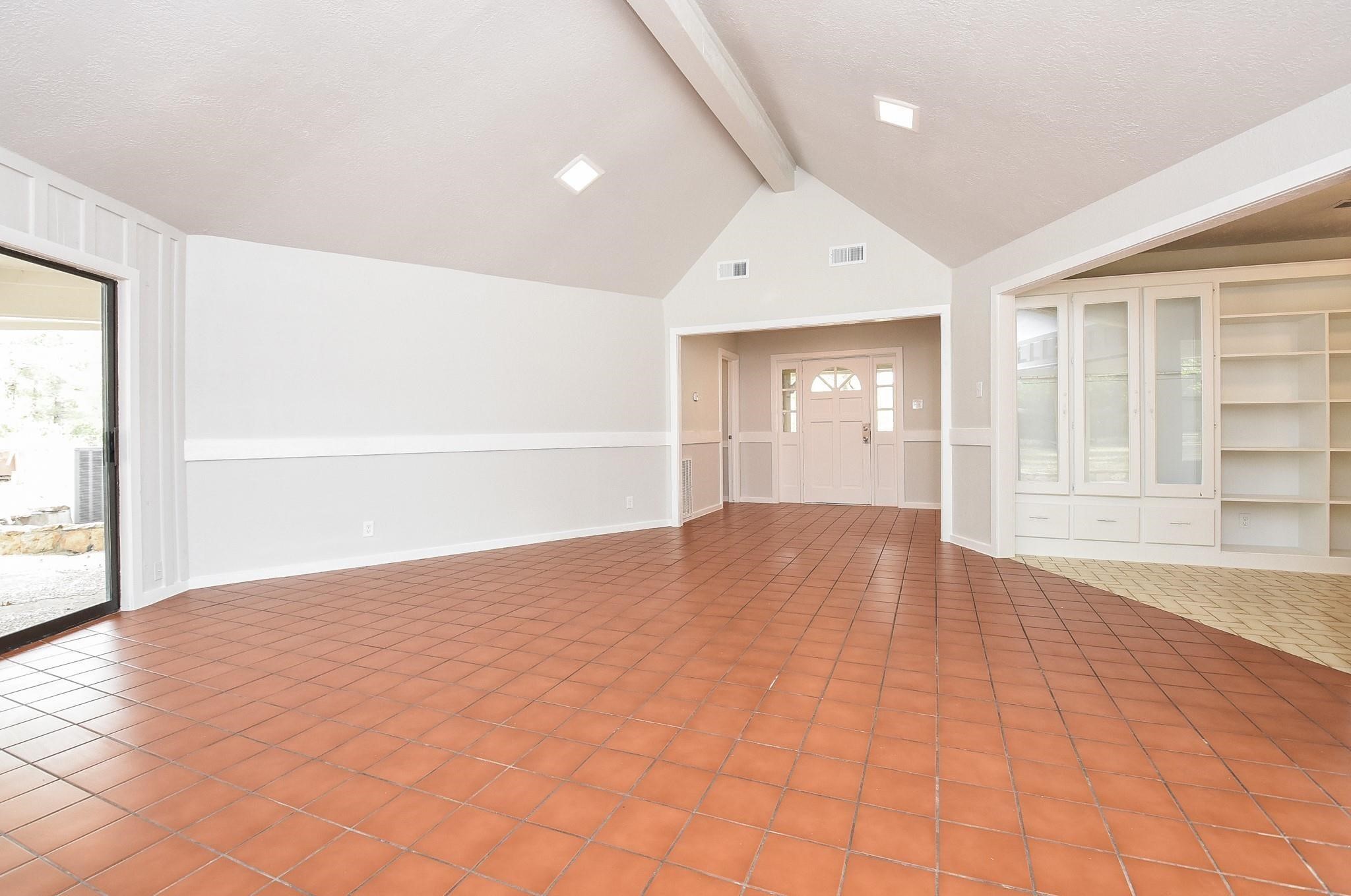 12713 Roy Harris Loop Conroe, TX 77306 - Photo 19 of 41