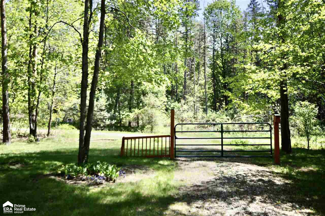 1468 Roods Lake Road Lapeer, MI 48446 - Photo 9 of 42 50077001-8.JPG