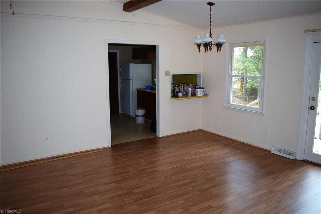 3216 Green Tree Road Thomasville, NC 27360 - Photo 13 of 16 Gallery Image 13