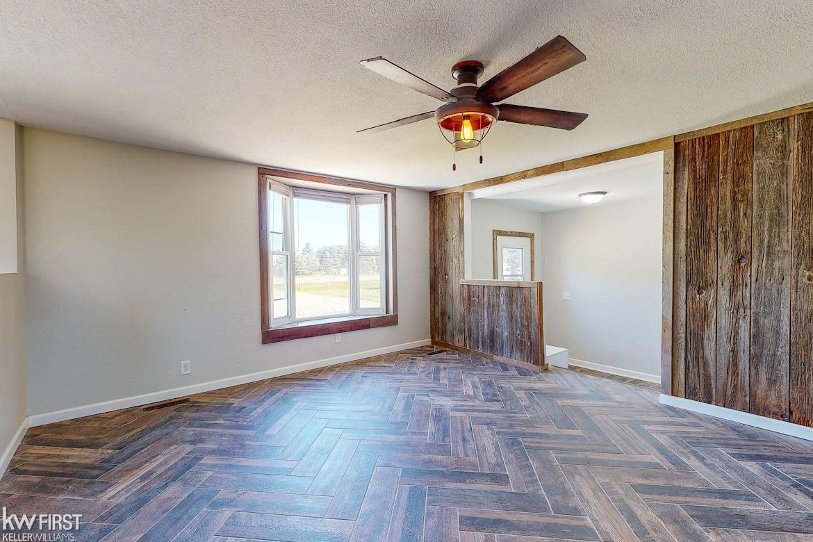 5105 Millington Road Millington, MI 48746 - Photo 5 of 19 50088759-4.JPG