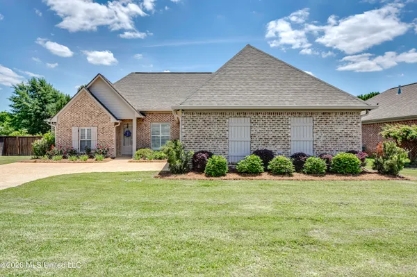$359,000 | 543 Westfield Drive, Pearl, MS 39208