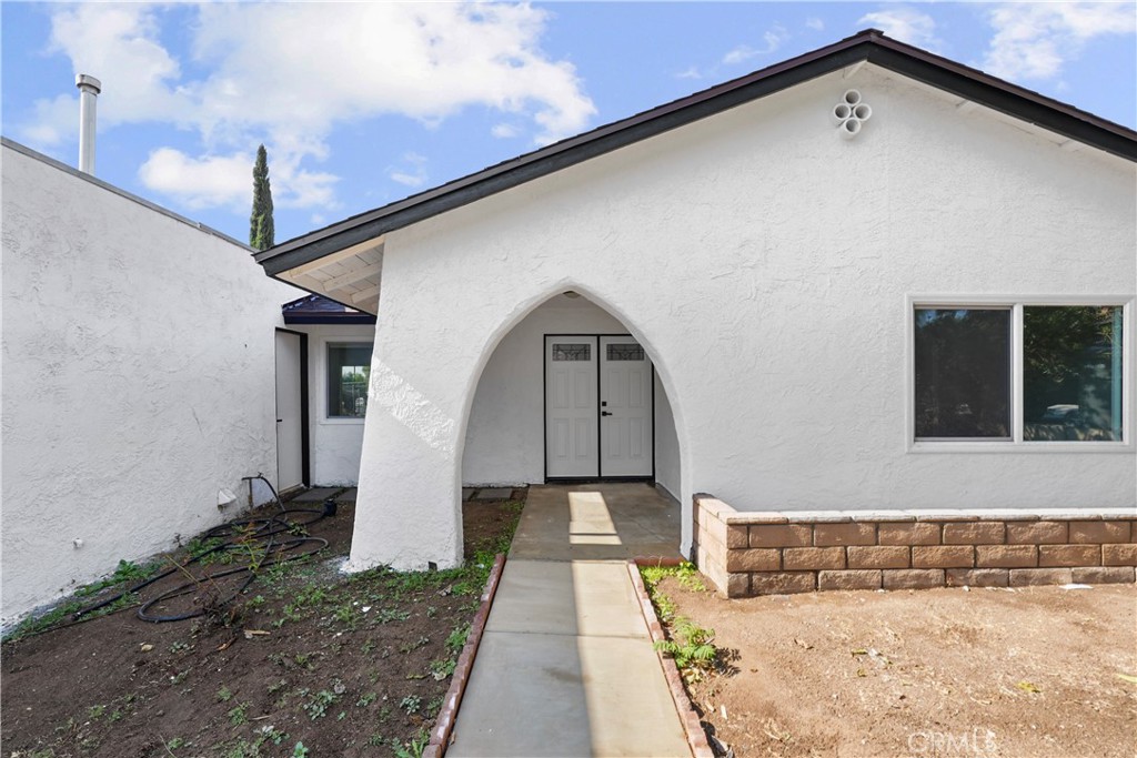 527 West 10th Street Perris, CA 92570 - Photo 16 of 62