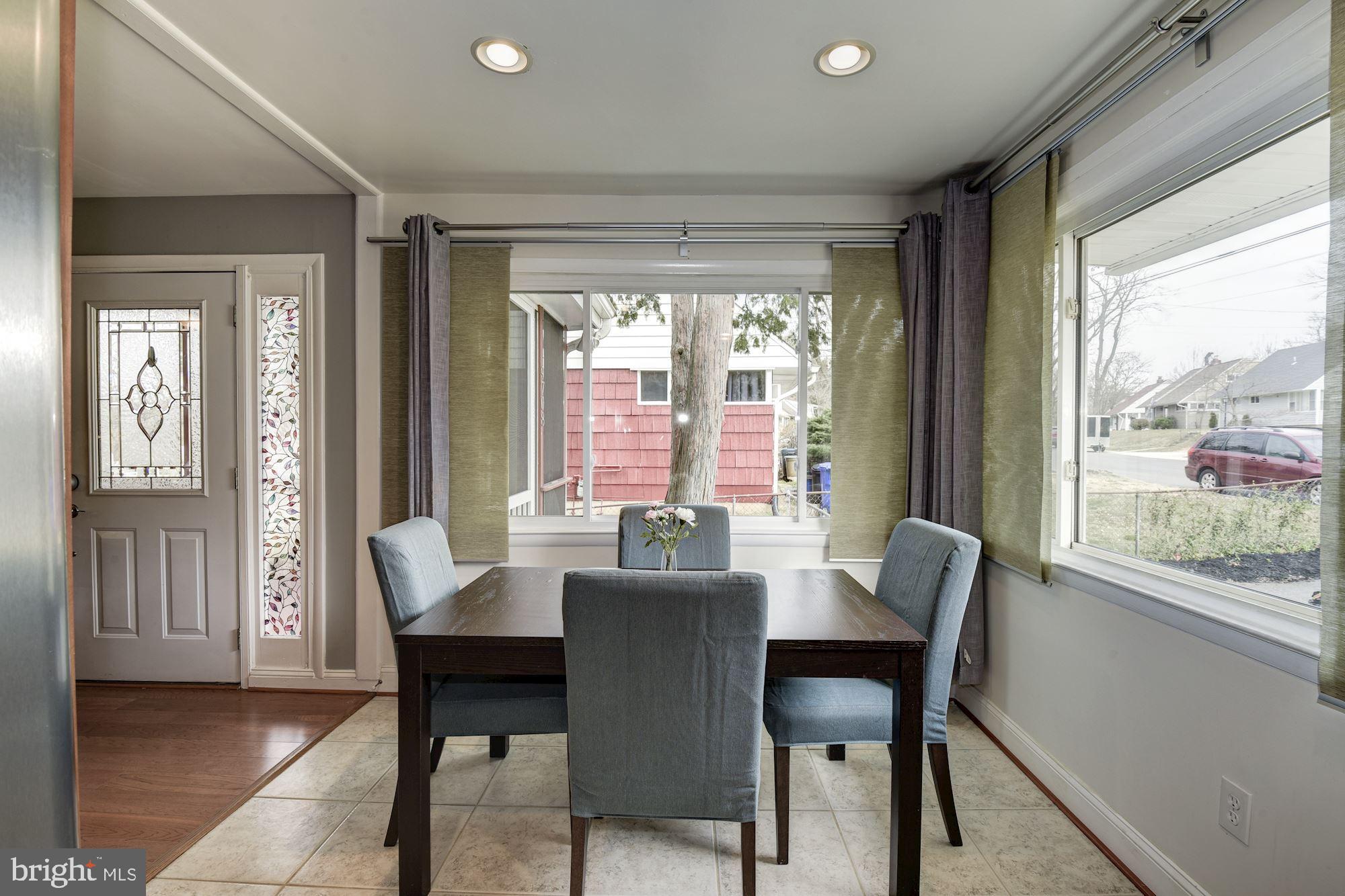 9708 Dilston Road Silver Spring, MD 20903 - Photo 4 of 19 Dining Room