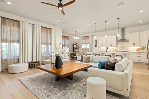 $975,000 | 433 Scrubjay Circle, Castle Rock, CO 80104