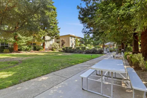 $750,000 | 1031 Crestview Drive, Unit 106, Mountain View, CA 94040