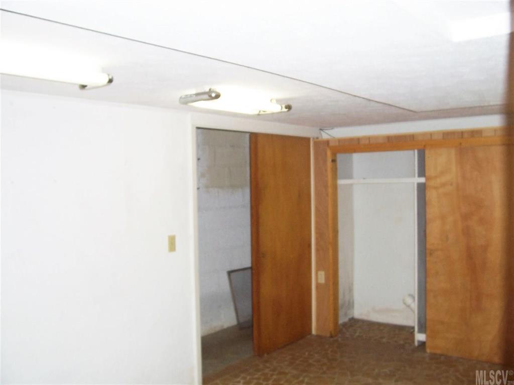 2105 Propst Road Morganton, NC 28655 - Photo 3 of 11 Gallery Image 3