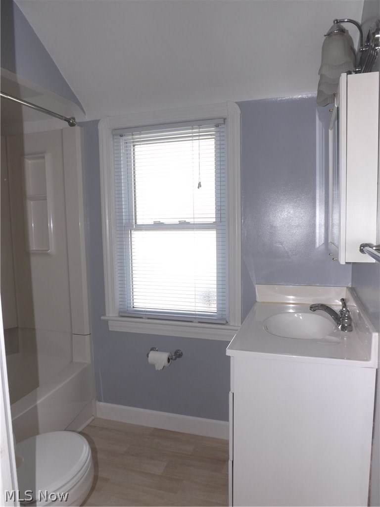 13303 Thraves Road Garfield Heights, OH 44125 - Photo 11 of 18