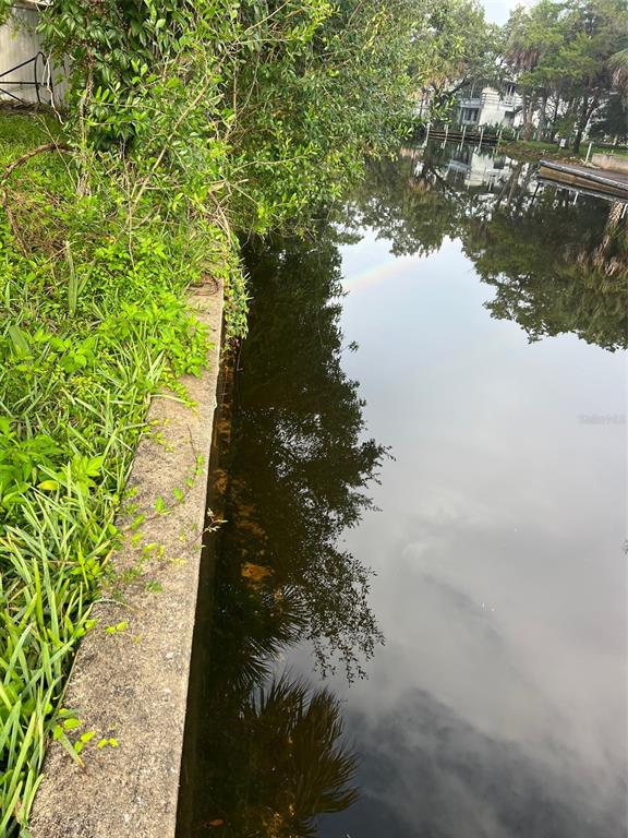 6049 Colony Circle Weeki Wachee, FL 34607 - Photo 5 of 17