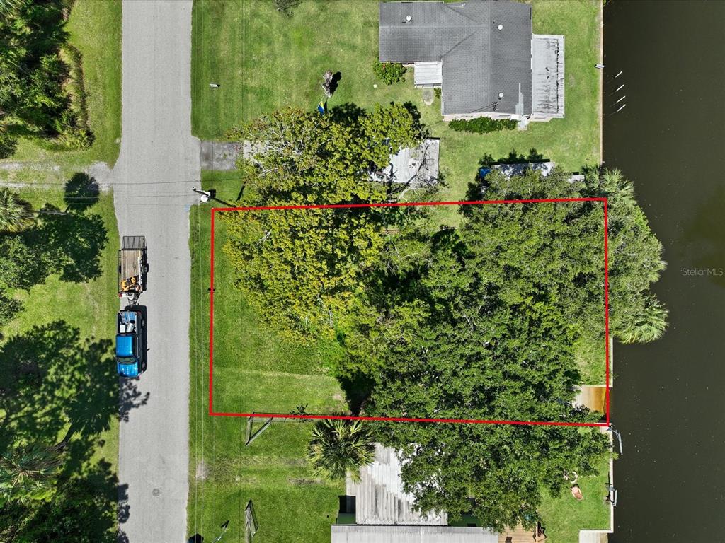 6049 Colony Circle Weeki Wachee, FL 34607 - Photo 9 of 17