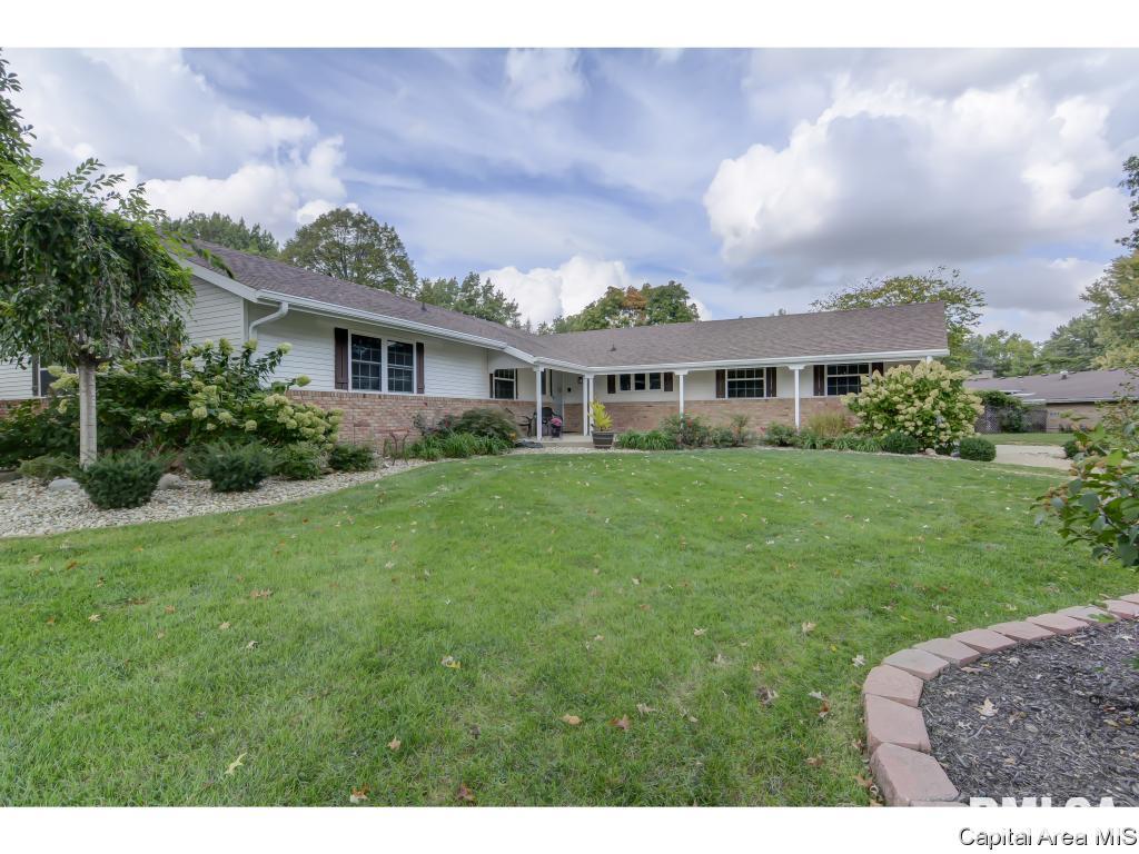 49 Inverness Road Springfield, IL 62704 - Photo 3 of 36