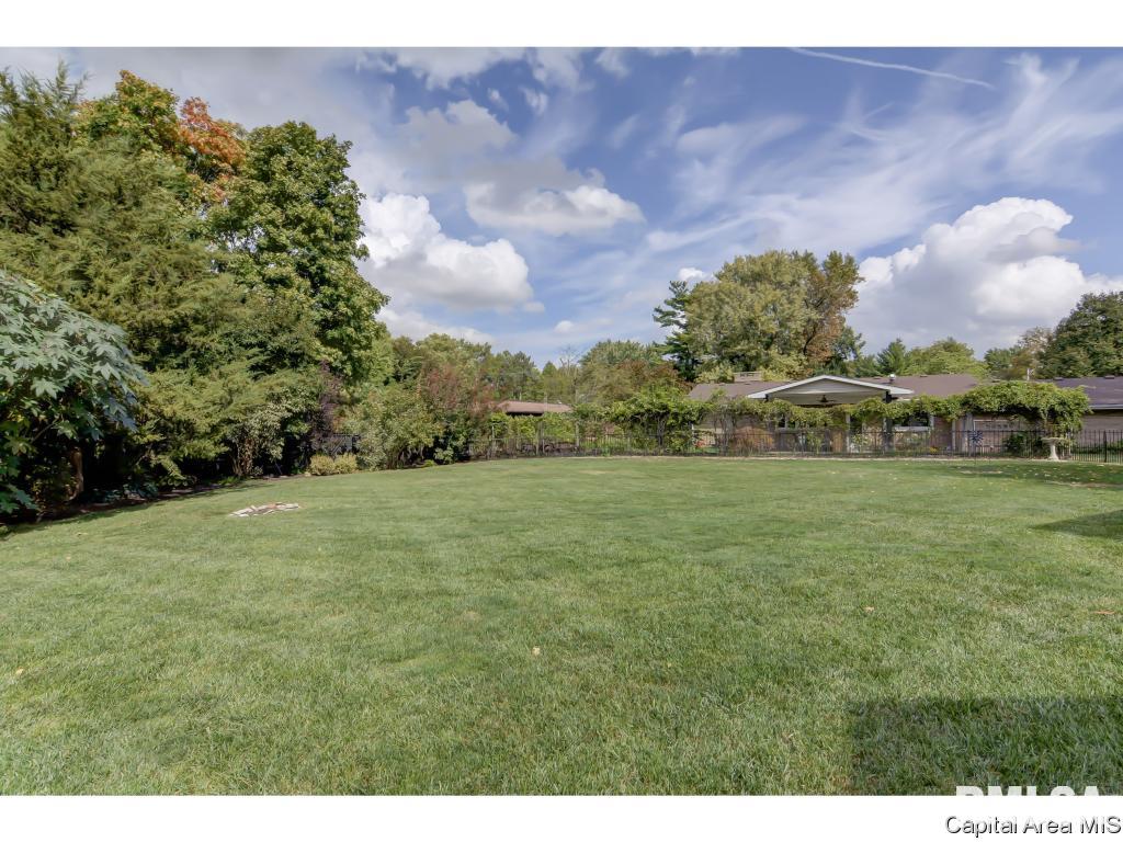 49 Inverness Road Springfield, IL 62704 - Photo 35 of 36