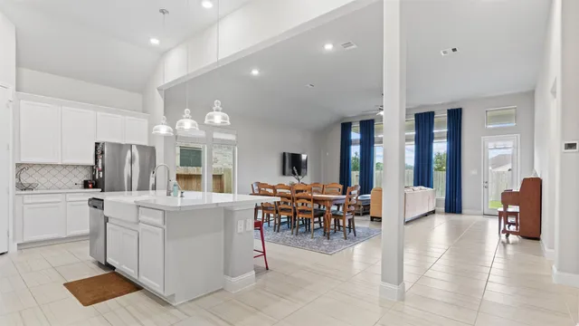 $378,000 | 2232 Clements Shore Lane, La Porte, TX 77571