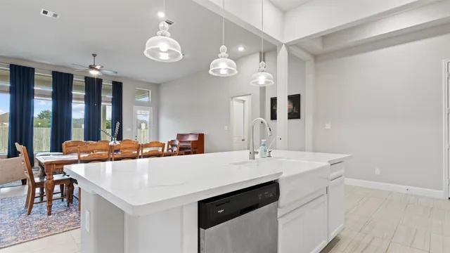 $378,000 | 2232 Clements Shore Lane, La Porte, TX 77571