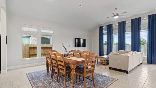 $378,000 | 2232 Clements Shore Lane, La Porte, TX 77571