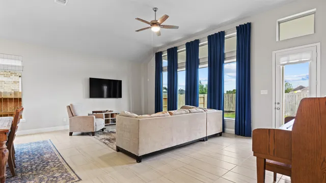 $378,000 | 2232 Clements Shore Lane, La Porte, TX 77571