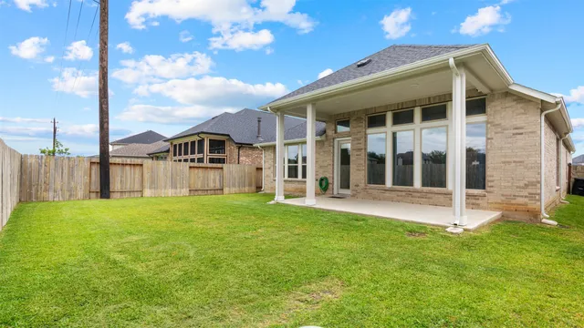 $378,000 | 2232 Clements Shore Lane, La Porte, TX 77571