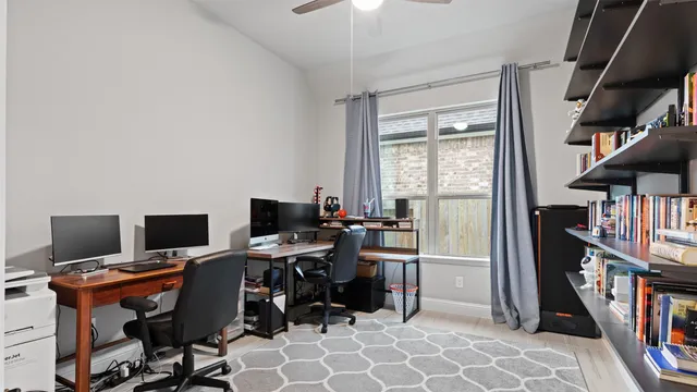 $378,000 | 2232 Clements Shore Lane, La Porte, TX 77571