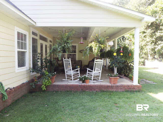 108 Brooks Boulevard Brewton, AL 36426 - Photo 3 of 15