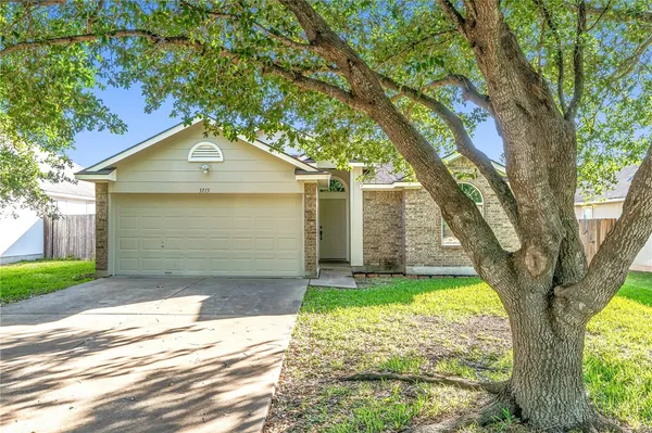 $1,950 | 3715 Westfield Drive, College Station, TX 77845