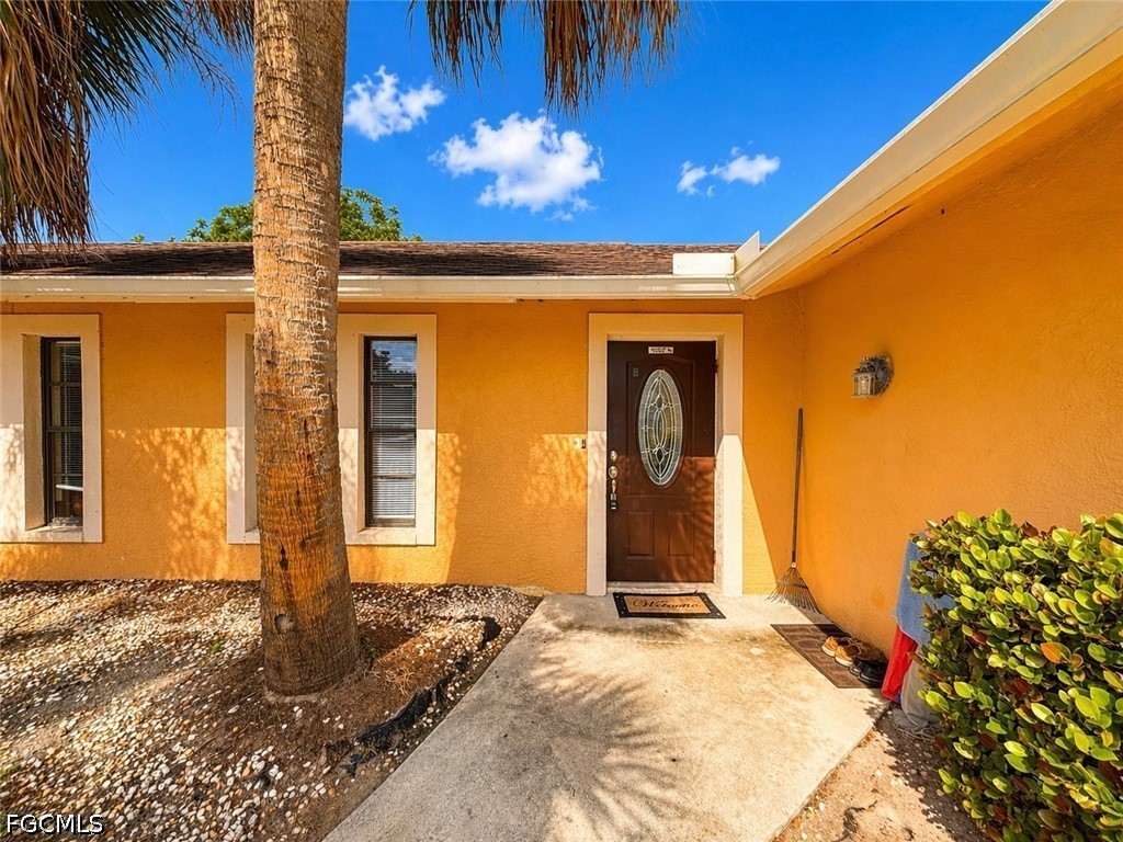 1977 46th Street Southwest Naples, FL 34116 - Photo 2 of 18