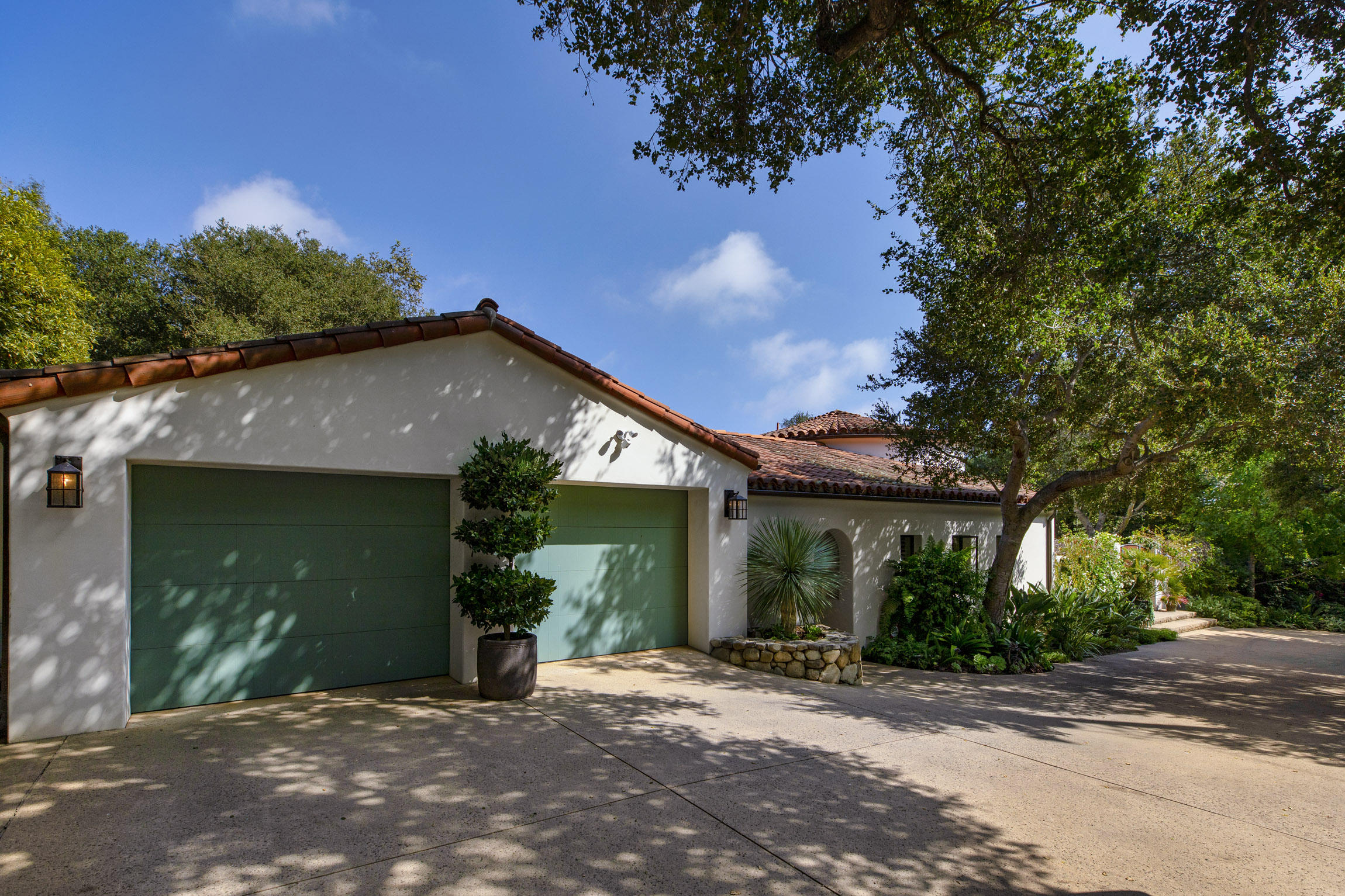 600 El Bosque Road Montecito, CA 93108 - Photo 3 of 26 600 El Bosque_0003