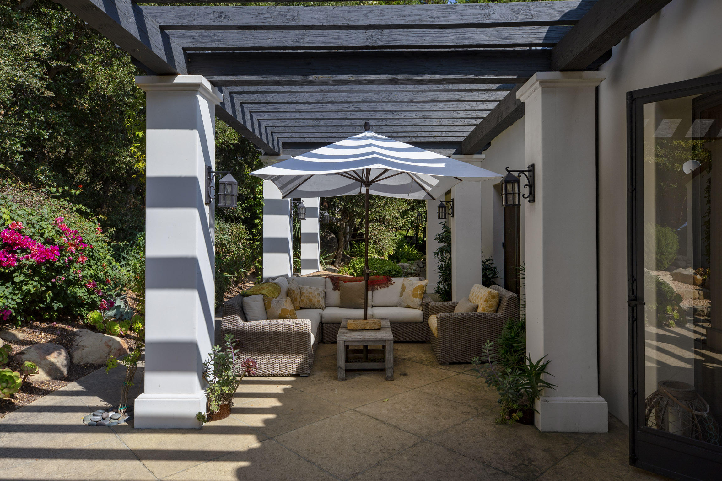 600 El Bosque Road Montecito, CA 93108 - Photo 6 of 26 600 El Bosque_0005