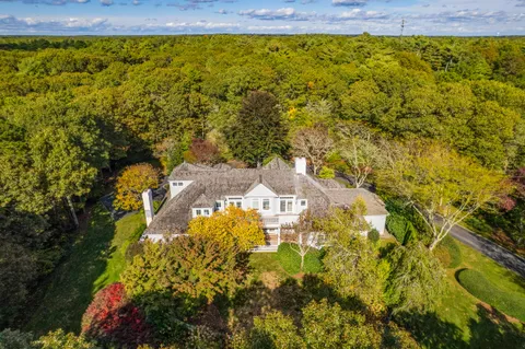 $3,500,000 | 140 Seapuit Road, Osterville, MA 02655