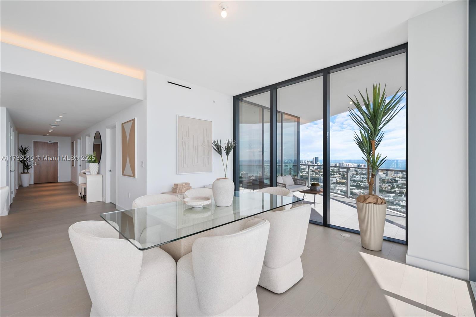 500 Alton Road, Unit 3201 Miami Beach, FL 33139 - Photo 14 of 37