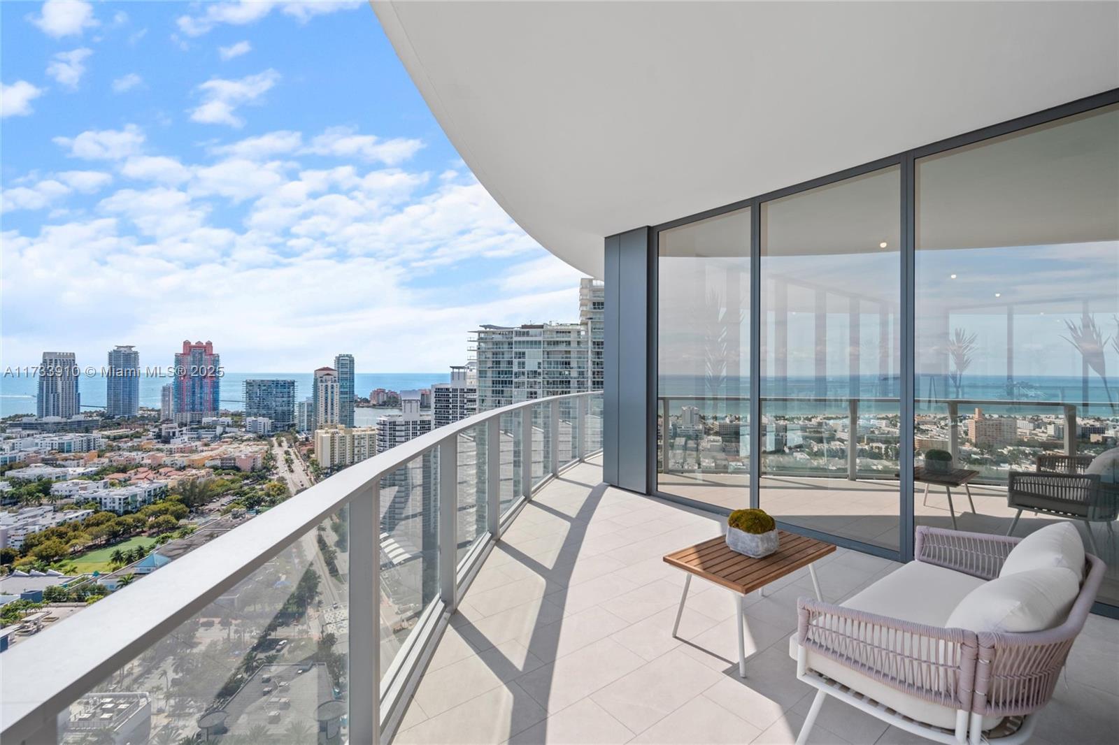 500 Alton Road, Unit 3201 Miami Beach, FL 33139 - Photo 33 of 37