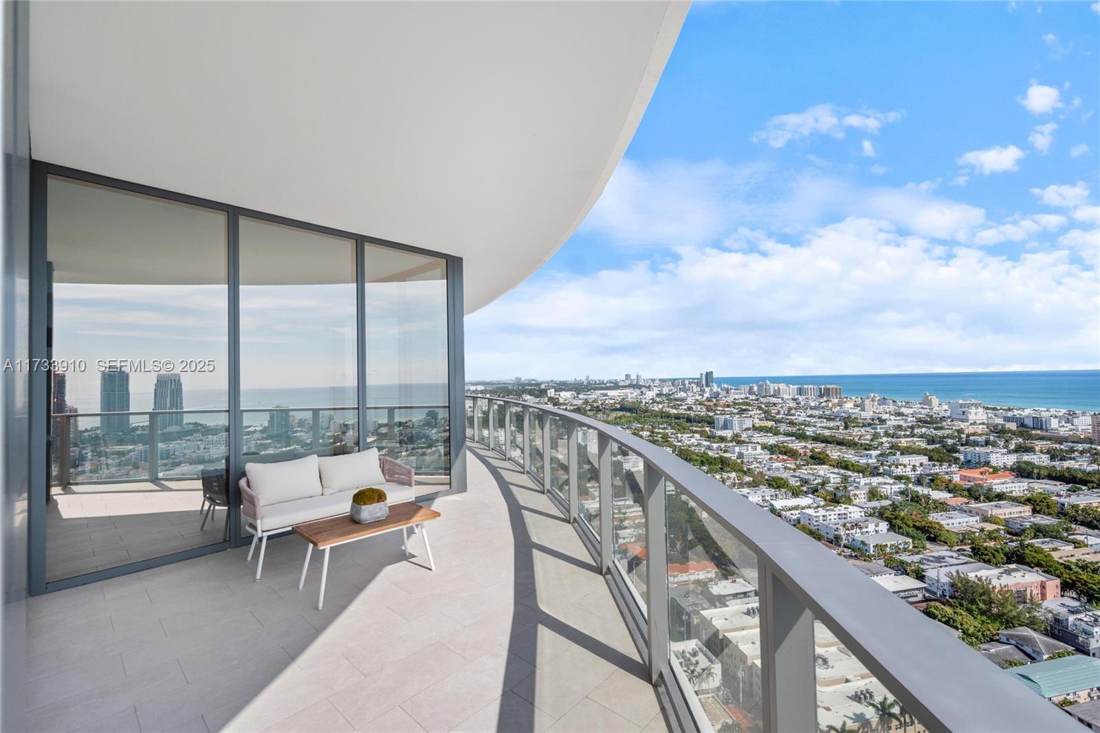 500 Alton Road, Unit 3201 Miami Beach, FL 33139 - Photo 34 of 37