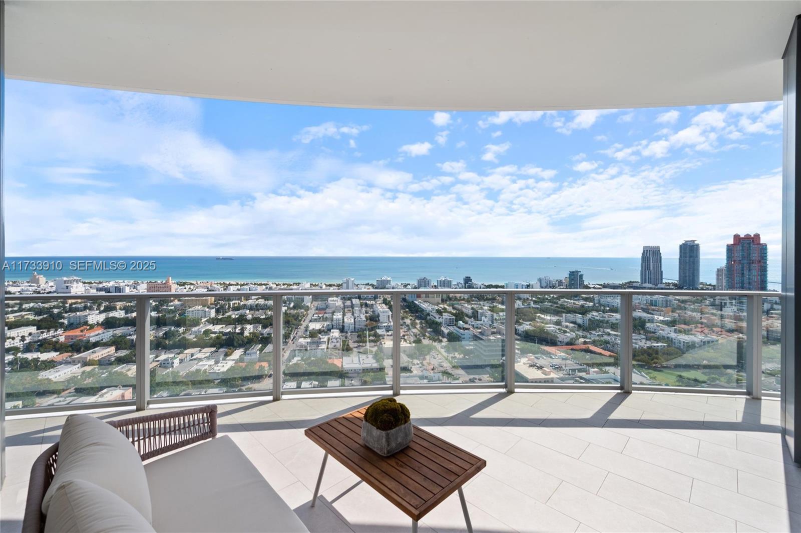 500 Alton Road, Unit 3201 Miami Beach, FL 33139 - Photo 35 of 37