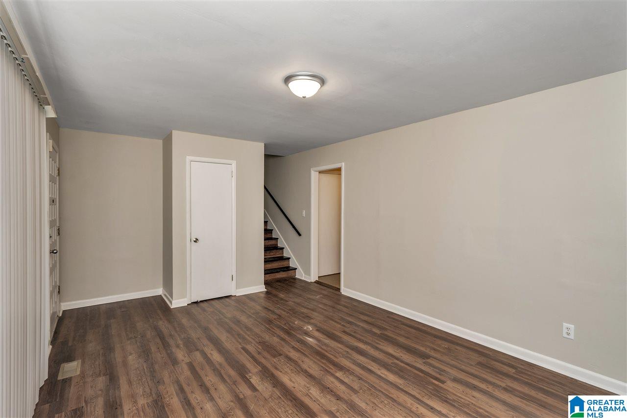 812 Windover Road Birmingham, AL 35215 - Photo 3 of 10