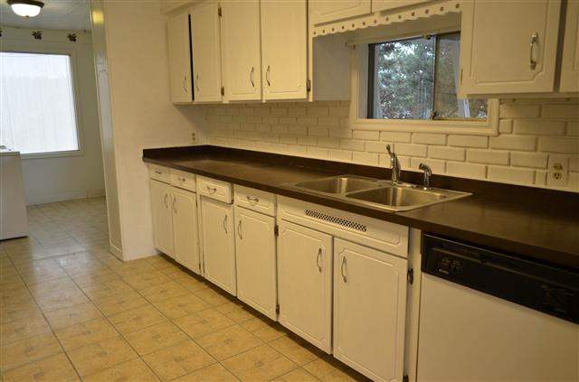 4413 North Mayhew Road Spokane, WA 99216 - Photo 2 of 18