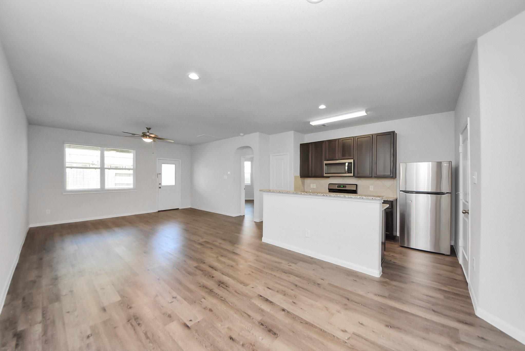 4911 Yello Ginko Trail Spring, TX 77373 - Photo 9 of 41
