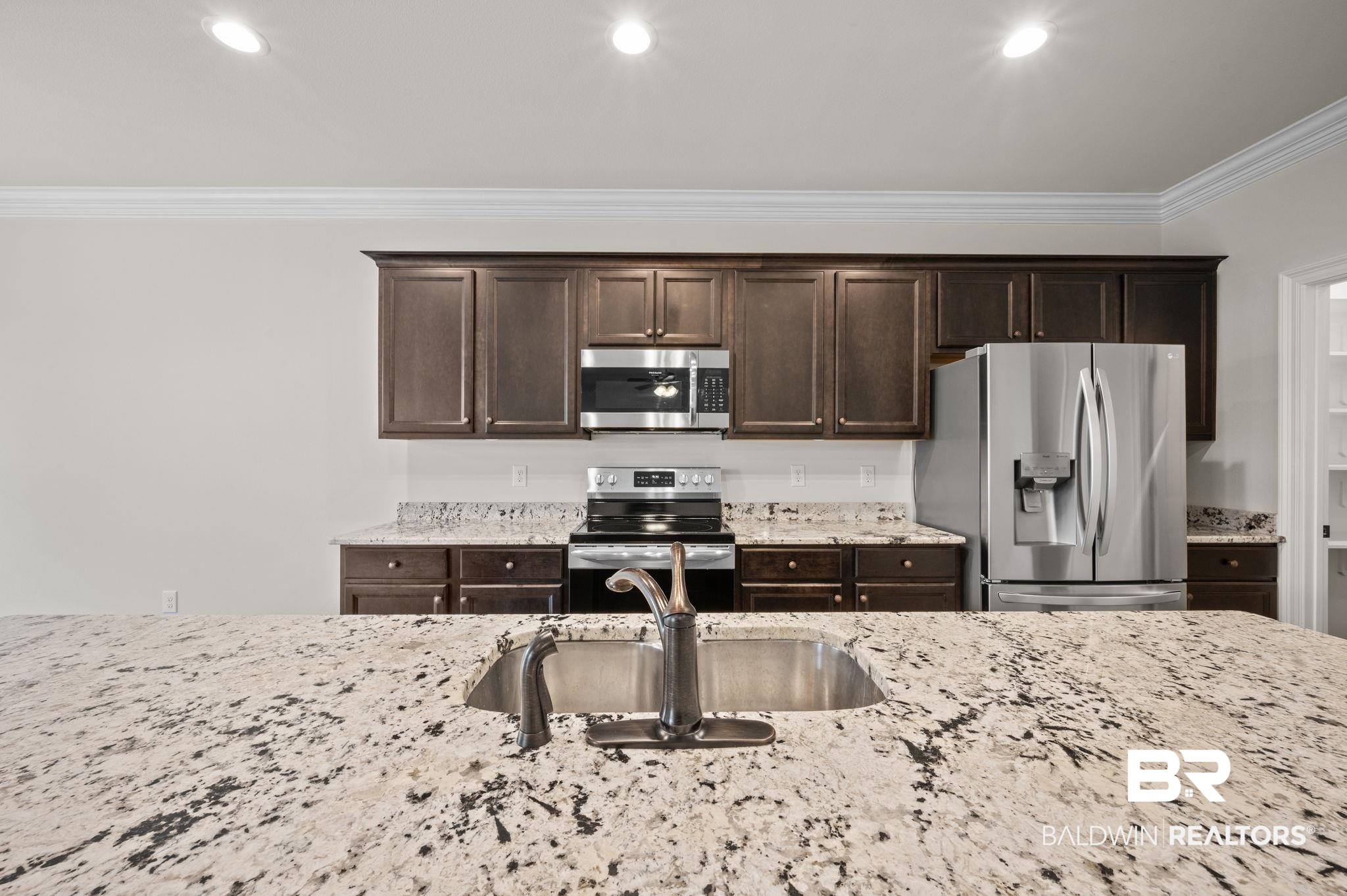 944 Dalton Circle Foley, AL 36535 - Photo 9 of 41