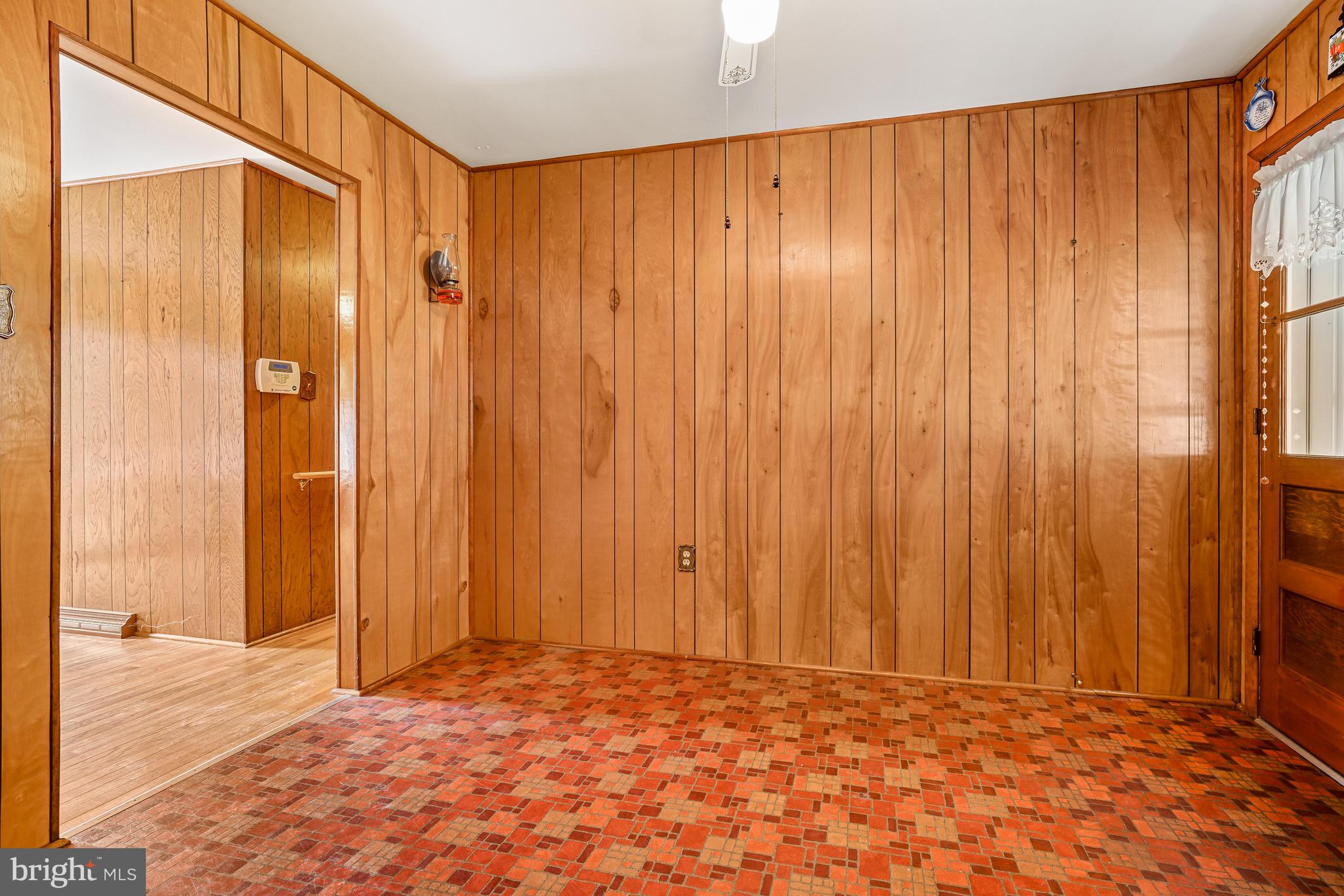 249 Washington Schoolhouse Road Rising Sun, MD 21911 - Photo 21 of 24 Dining Area